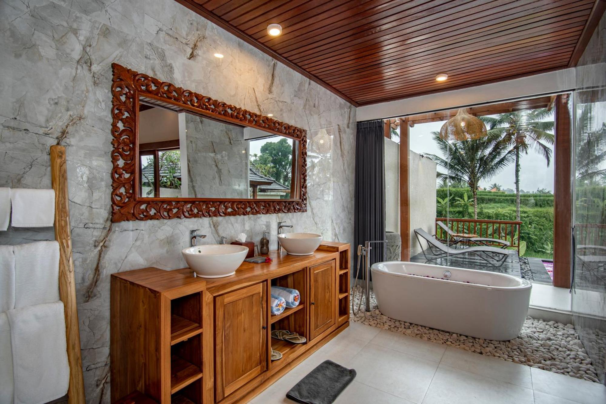 Dewi Kunti Villa تيغالالانغْ المظهر الخارجي الصورة